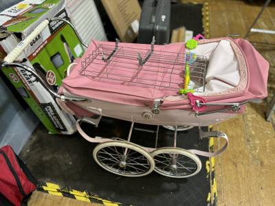 SILVER CROSS CHILD'S PRAM