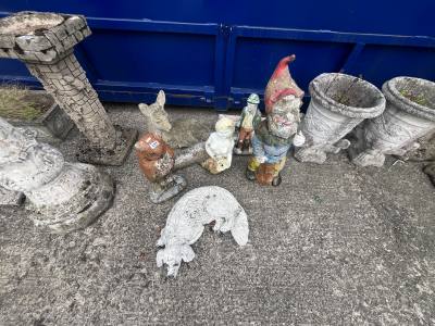 LOT OF STONE ORNAMENTS