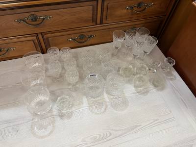 LOT OF CRYSTAL