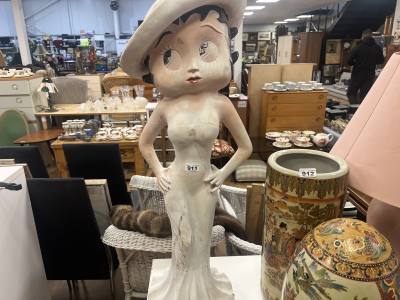 BETTY BOOP FIGURE