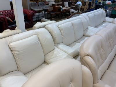 3 PIECE LEATHER SUITE