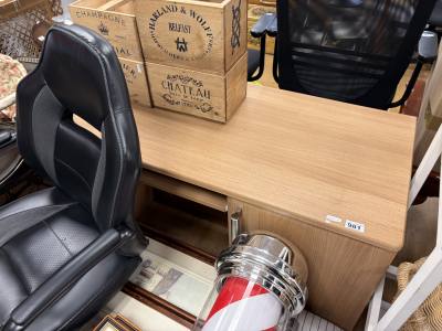 LEATHER SWIVEL CHAIR