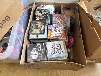 BOX OF CD'S