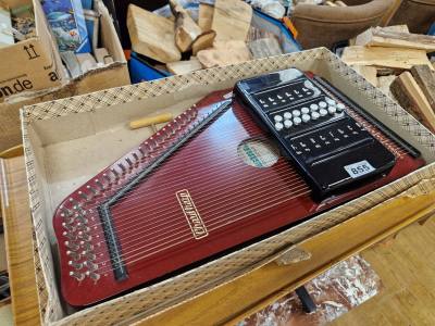 MUSIMA AUTOHARP