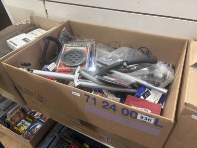 BOX OF MUSIC PARTS + ACCESSORIES 