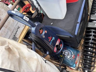 BISSELL CARPET CLEANER