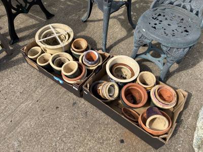 2 X BOXES OF PLANT POTS