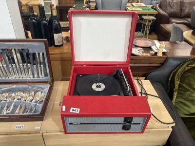 VINTAGE RECORD PLAYER (JAMMED)