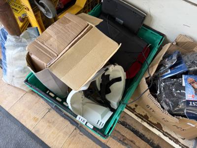 BOX LOT