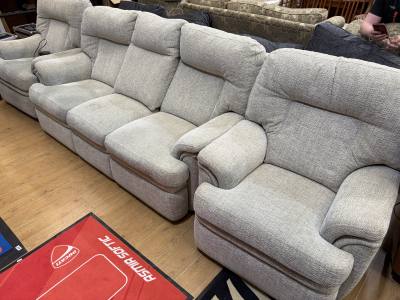 3 + 1 + 1 PARKER KNOLL SUITE (RECLINING ARMCHAIR)
