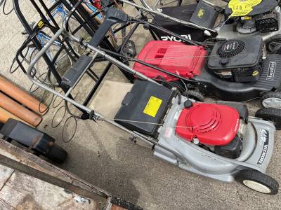 HONDA PETROL MOWER + KEY IN OFFICE