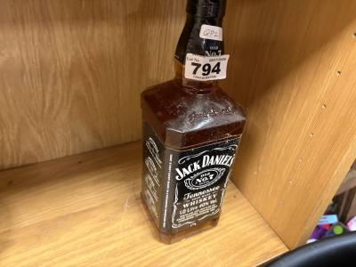 1L BOTTLE OF JACK DANIELS