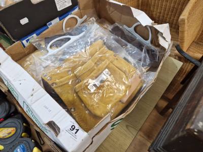 BOX OF WORK POUCHES