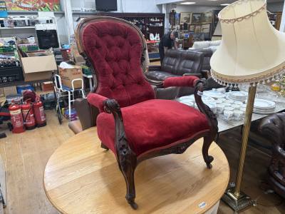 VICTORIAN FIRESIDE CHAIR