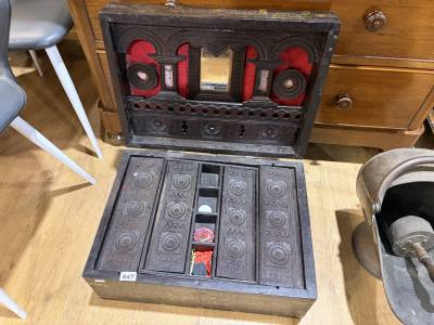 19TH CENTURY BURMESE MANDALAY BOX