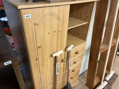 SINGLE DOOR IKEA WARDROBE