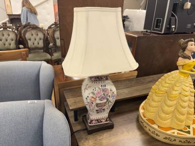 TABLE LAMP + SHADE