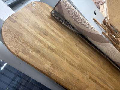 OAK COUNTERTOP