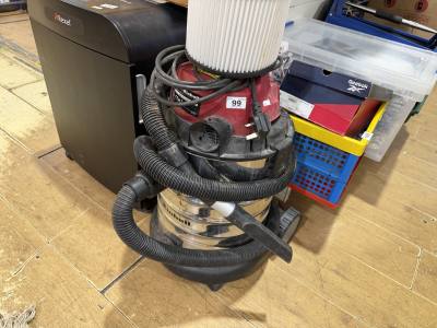 INDUSTRIAL VACUUM
