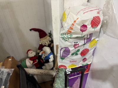 LOT OF XMAS DECORATIONS
