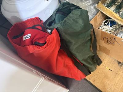 2 X CAMPING CHAIRS
