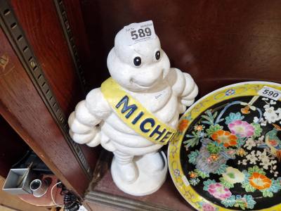 MICHELIN MAN FIGURE