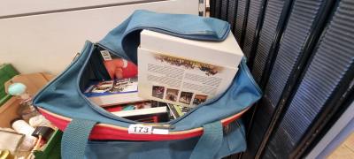 BAG OF HORSE RACING BOOKS ETC