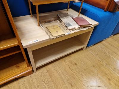 LIGHT WOOD TV UNIT