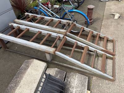 PAIR OF CAR RAMPS