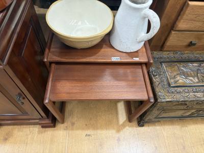 MID CENTURY TABLE NEST