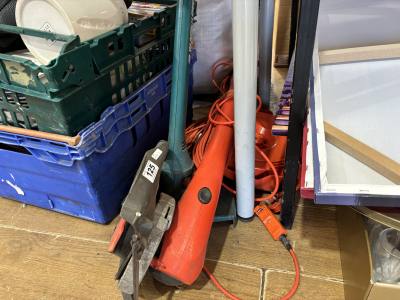 2 ELECTRIC STRIMMERS