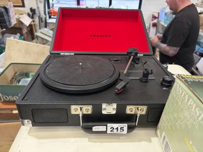 TURNTABLE