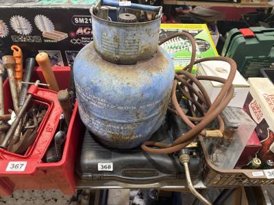 CAMPING STOVE + TORCH + GAS BOTTLE