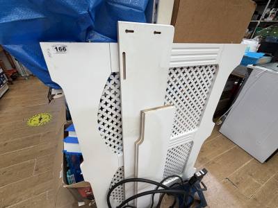 RADIATOR COVER