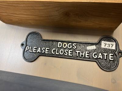 DOG CAST SIGN