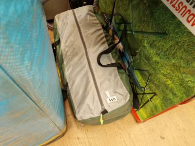 TENT + CAMP TABLE