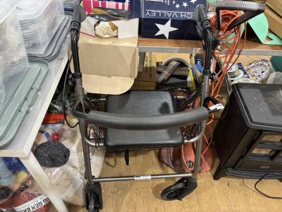 ROLLATOR 
