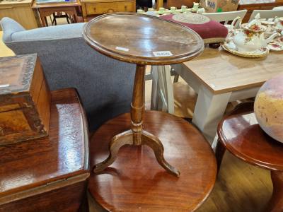 2 X SIDE TABLES