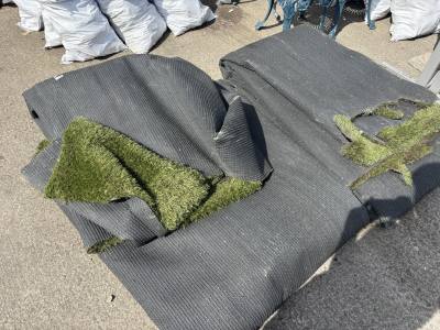 ARTIFICIAL GRASS (28 SQ FT)
