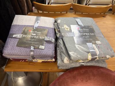 4 X BEDSPREADS