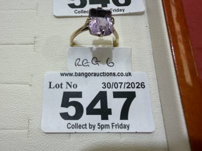 9CT AMETHYST RING (2 GRAMS) (SIZE K)