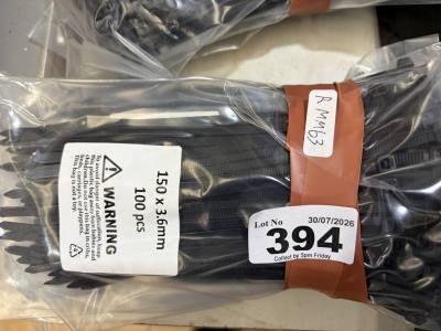 LOT OF CABLE TIES