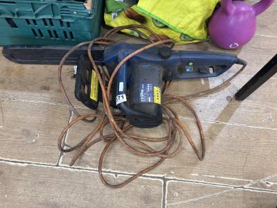 ELECTRIC CHAINSAW