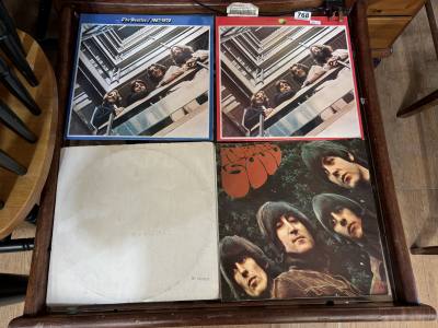 4 VINTAGE BEATLES LPS