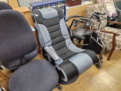GAMING CHAIR