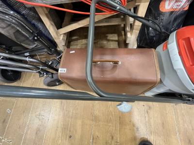 ELECTRIC SEWING MACHINE