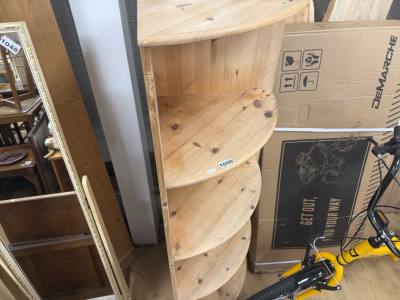 CORNER SHELF