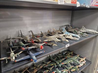 SHELF LOT OF ALLIED AIRPLANES