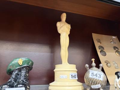 REPLICA OSCAR FIGURE