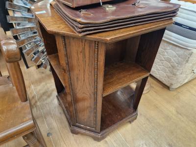 DRINKS CABINET